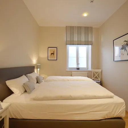 Charming Fens Family Home, Cleaning Included بيت للعطل وايمس