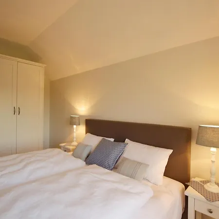 Charming Fens Family Home, Cleaning Included * وايمس
